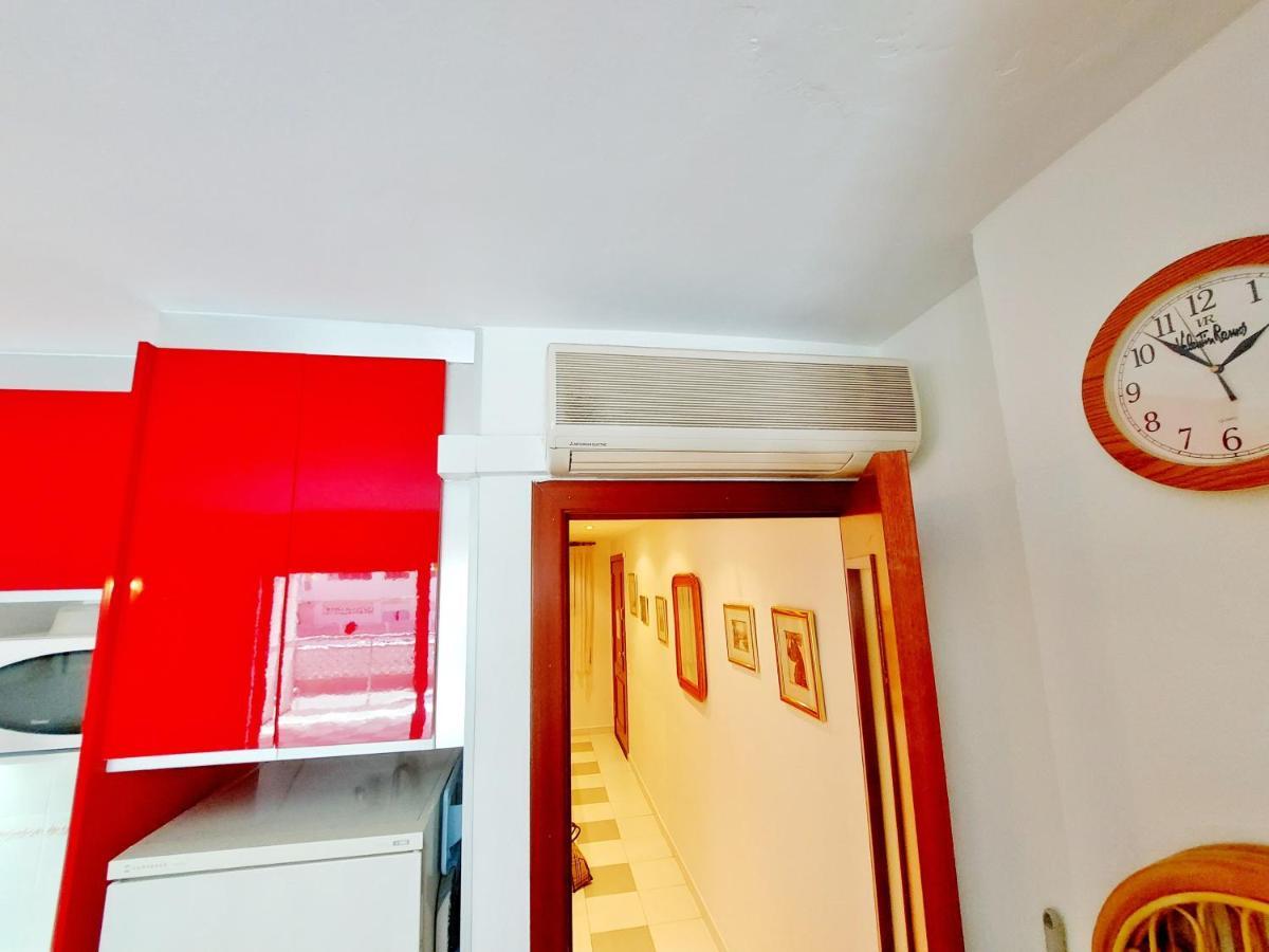 Apartamentos Montblanc Familidays 013 살루 외부 사진